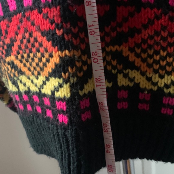 Vintage colorful sweater - Picture 4 of 6